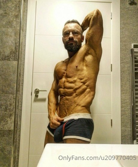 irishbeast69 star pretty pic