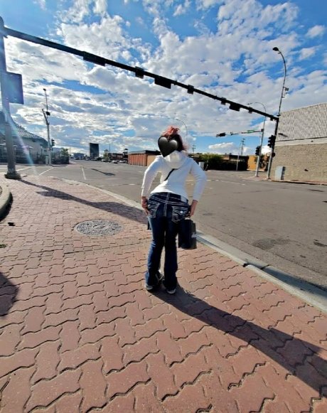 Gray Hawkes pretty model pictures