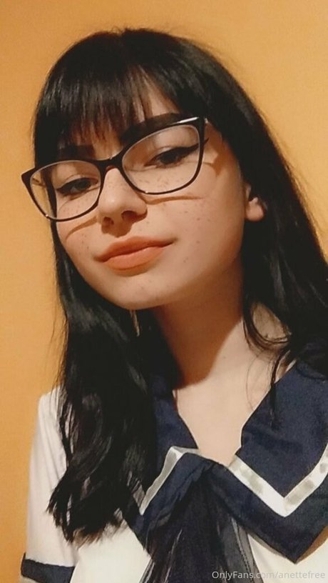 anettefree erotic actress pics