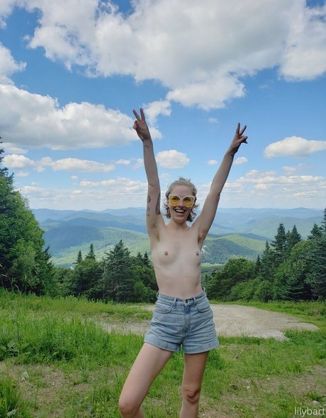 Anya Volz sexy pornstar galleries