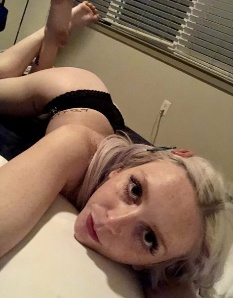 remireagan porn actress pictures