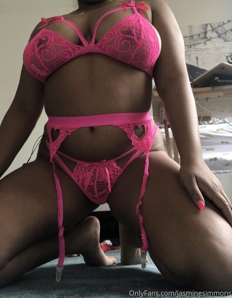 jasminesimmons star pretty picture