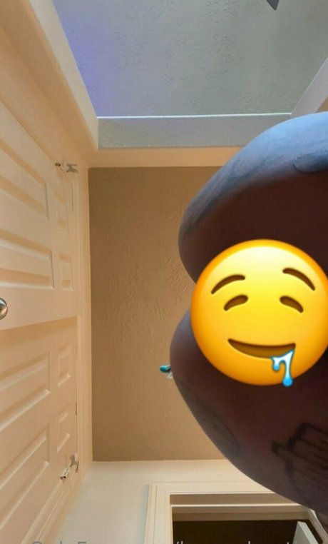 luvenchanting nude star pic