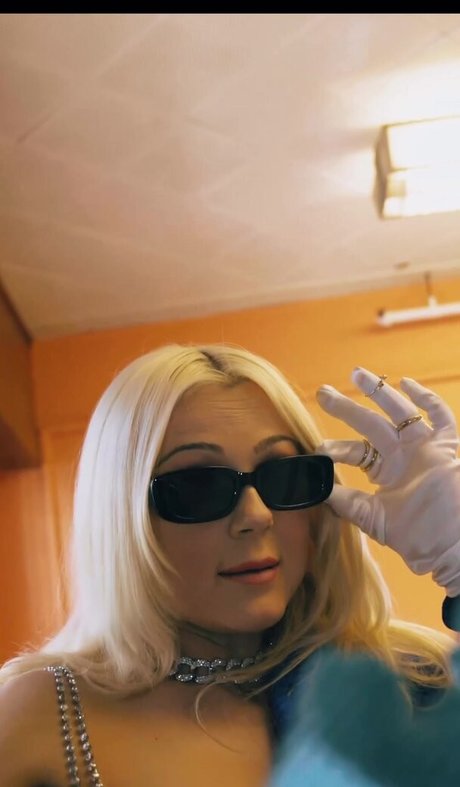 Alexi Blue star nice picture