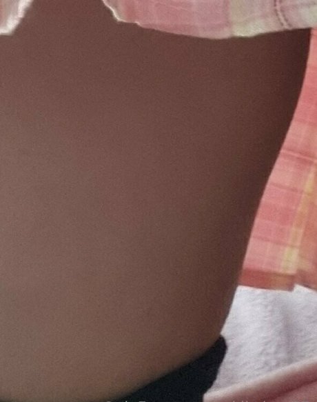 yourbluehairedwaifu top model pic