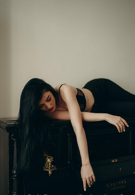 la alegriafree nude actress galleries