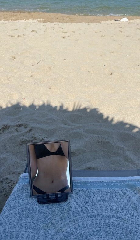 milf handjob onlyfans beautiful porn galleries