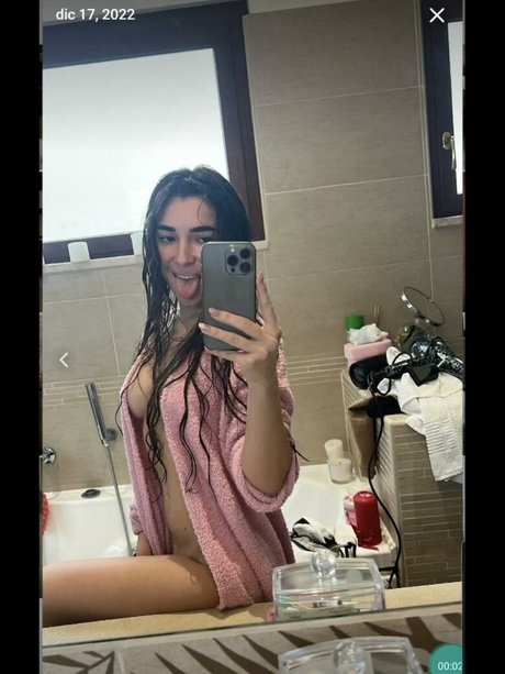 Alexandra Costea nice actress image