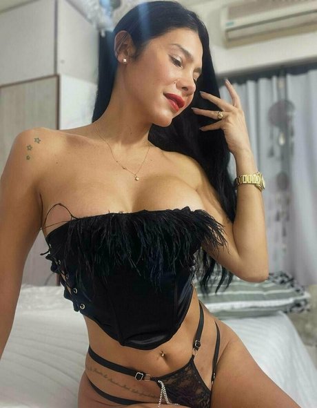 your sofia ts model pretty image