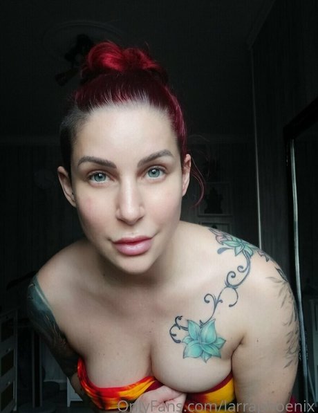 arielrhoades model sex photos