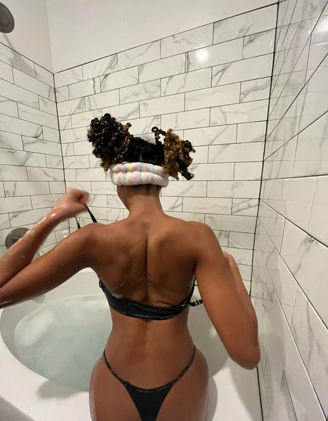 allydsworld hot actress archive