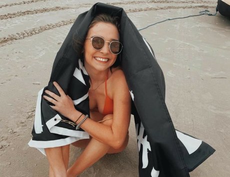 megreilyy pornstar xxx pics