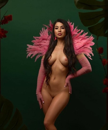 Caroline Kwan star nudes img
