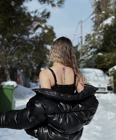 _dwwwra____ model erotic photos