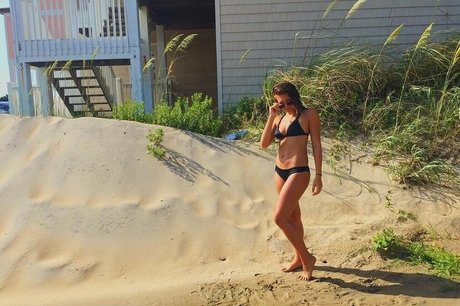 Logan Brickhouse nude model photo