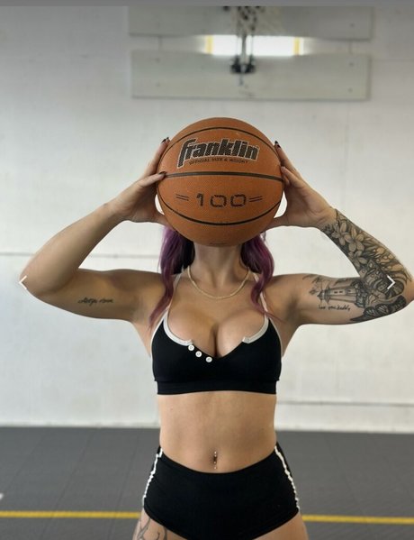 Mackenzie Sterner star naked pics