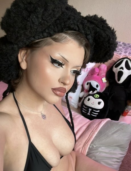 Ego Divinus art pornstar photo