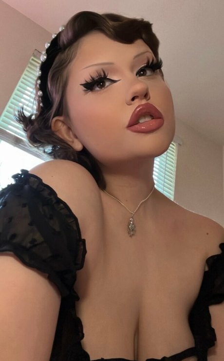 Ego Divinus pornstar perfect picture