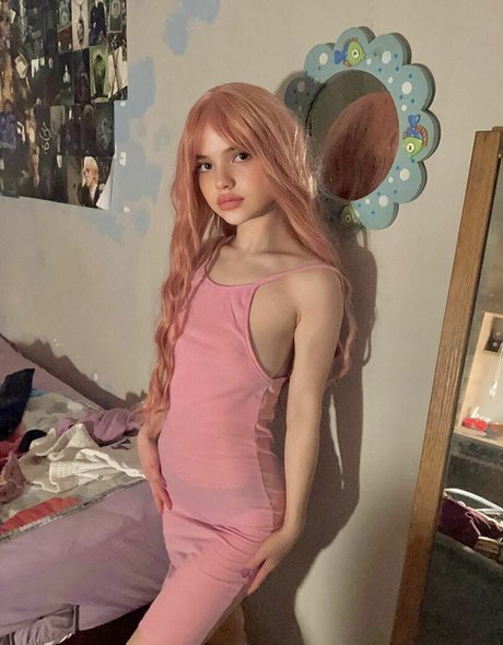 redflowerr 2 top pornstar pictures
