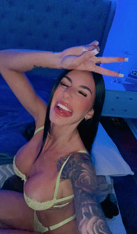 Ashleightaylorr star hot pictures