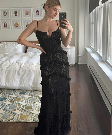 Carlie Whalen sex model galleries