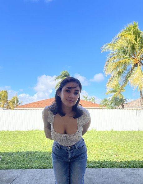 moonbby100 naked model pictures