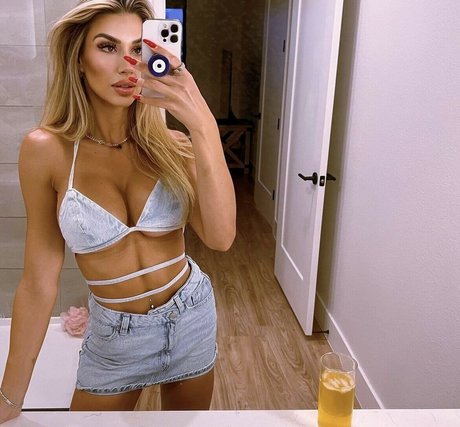 Annabel Fomenko erotic pornstar image