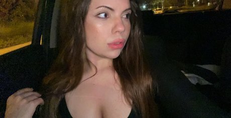 vanessaselene star high quality images