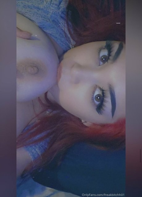 Gothhqueenn pornographic model pics