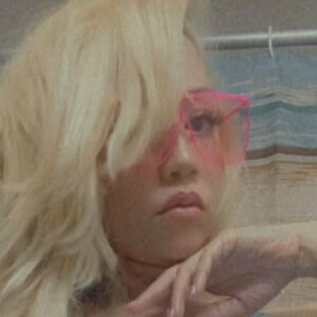 thehatlady model best picture