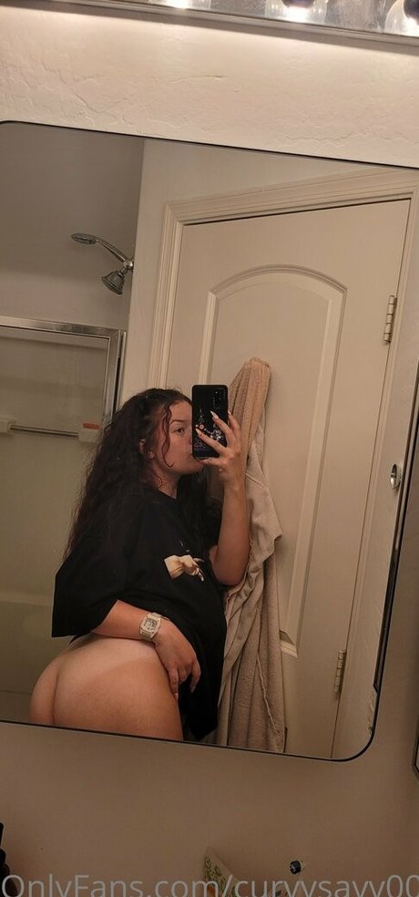 curvysavv00 best model photos