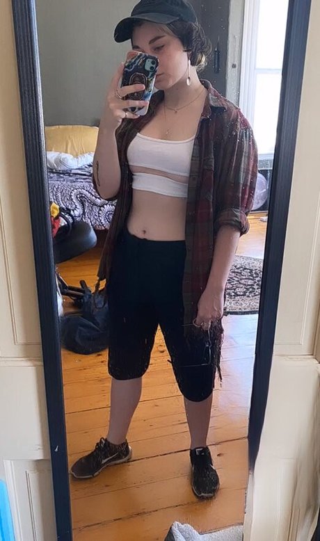 Casey Lee Williams best model pic