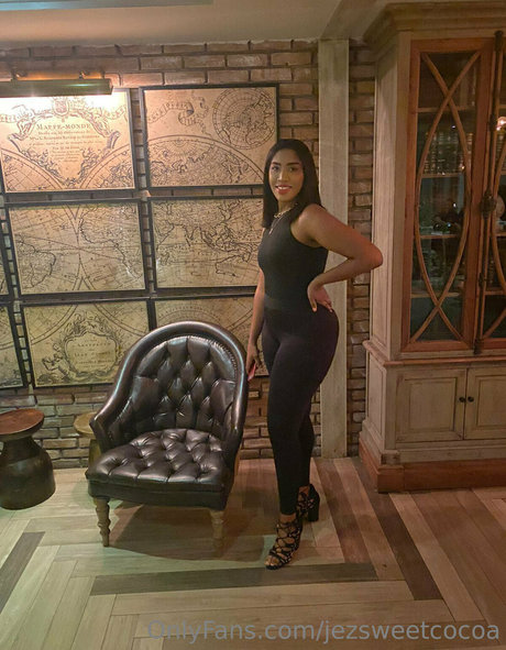 jezsweetcocoa top model gallery