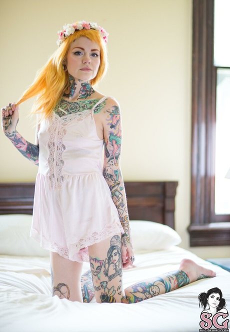 Faun perfect model pics