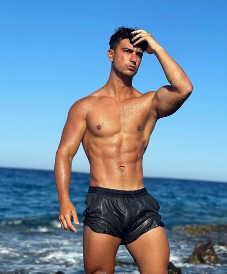 exoticboyfree model erotic pics