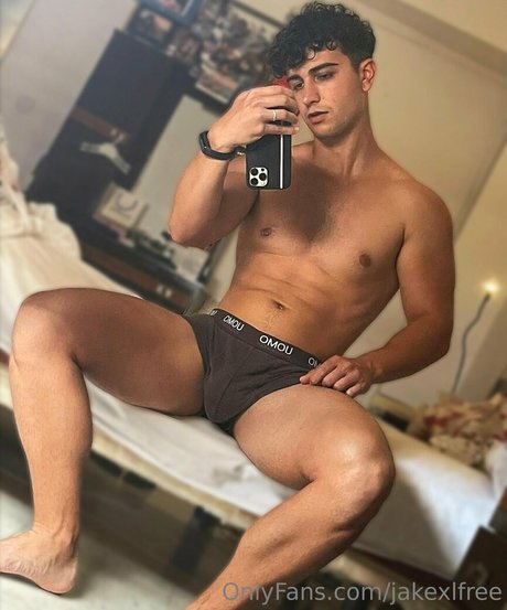 exoticboyfree pornstar naked pics