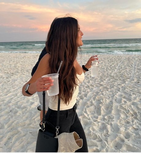 Fuckella pretty model pics