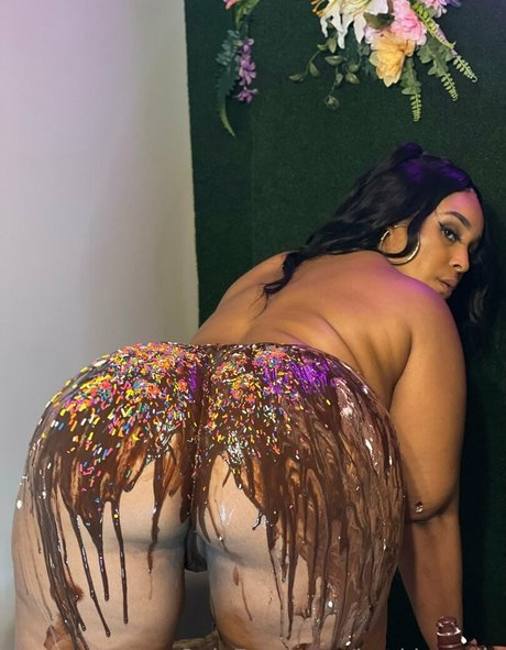 Beckkywylin pornstar adult pic