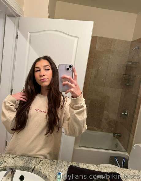 bikinibites high quality actress pics