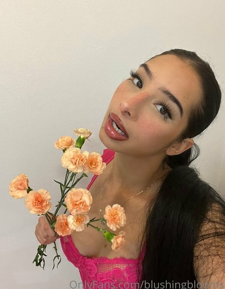 goth trans onlyfans naked galleries