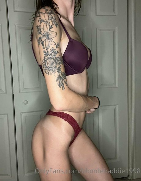 missmakaylabaddie hd actress pic