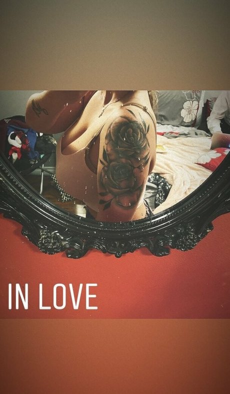 Lilly Alcorn erotic actress photos