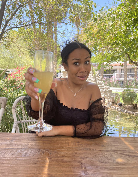 thatonegirlmikeyvlogs model free picture