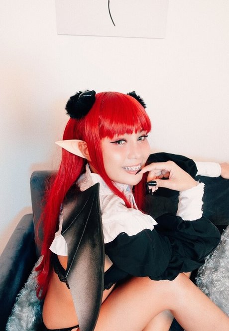 Mika Daime sex star pics