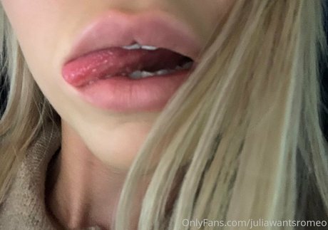 julianawantsromeo pornstar sex picture