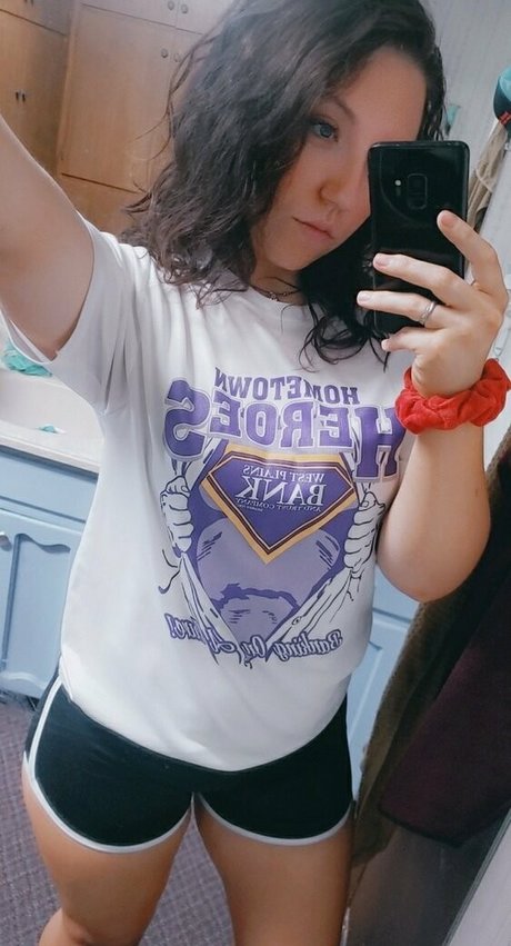 mkmama96 pornstar sexy pic