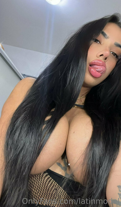 latinmodel model perfect pics