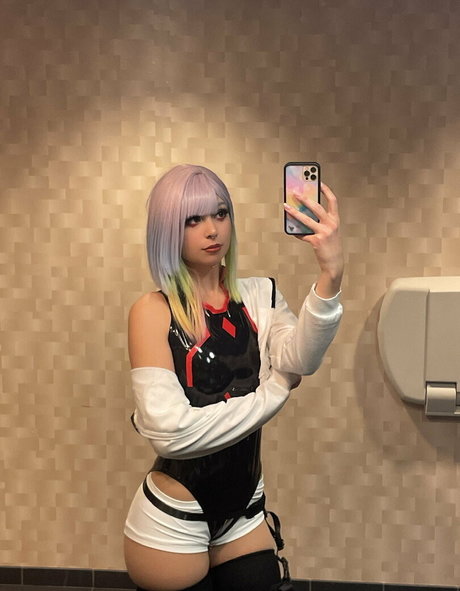 rowsvee2 star sexy galleries