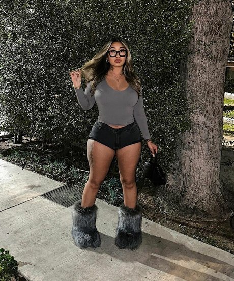 ilikekandyy star sexy pic