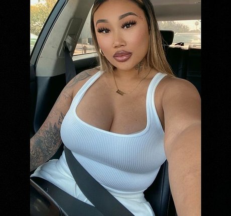 ilikekandyy pretty pornstar photo